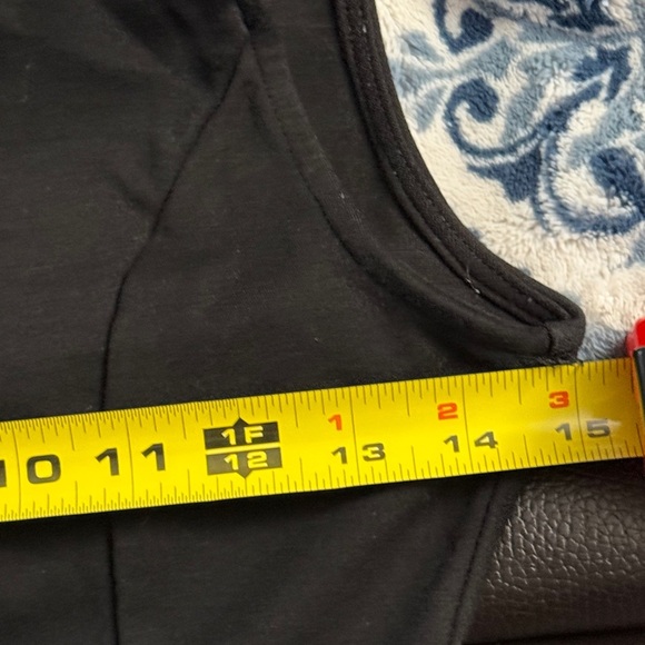 Iris Sz M Women’s Punk Black Sleeveless Top - Picture 6 of 12